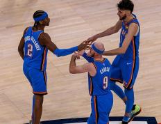 开云官网-鹈鹕队在西部半决赛中取得惊险胜利，晋级季后赛