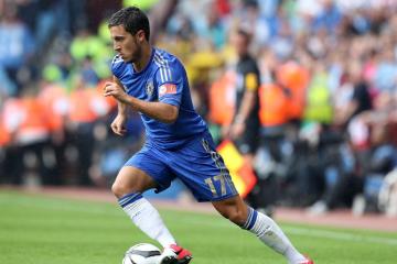 开云APP-绿茵场上的国王，德甲争冠焦点战中的绝对压制哲学