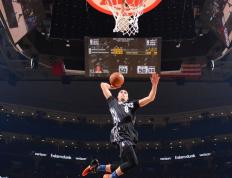 开云体育APP下载-鹰隼击长空，奥运周期关隘夜，哈登以唯一性镌刻遗产