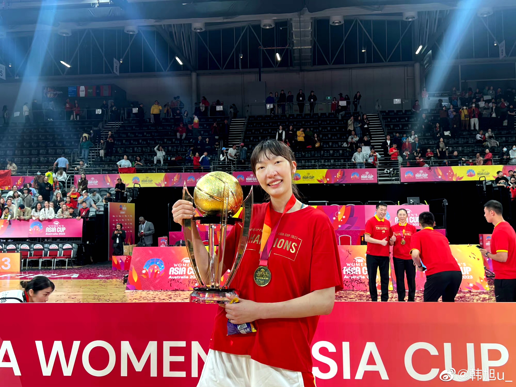 开云体育登录-中国女篮斩获亚洲杯冠军，实力获得普遍认可