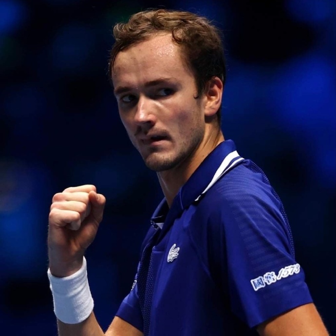 开云APP-BRO横扫V5,Clid团战一打五鏖战多局全球总决赛,强势挺进下一轮的简单介绍