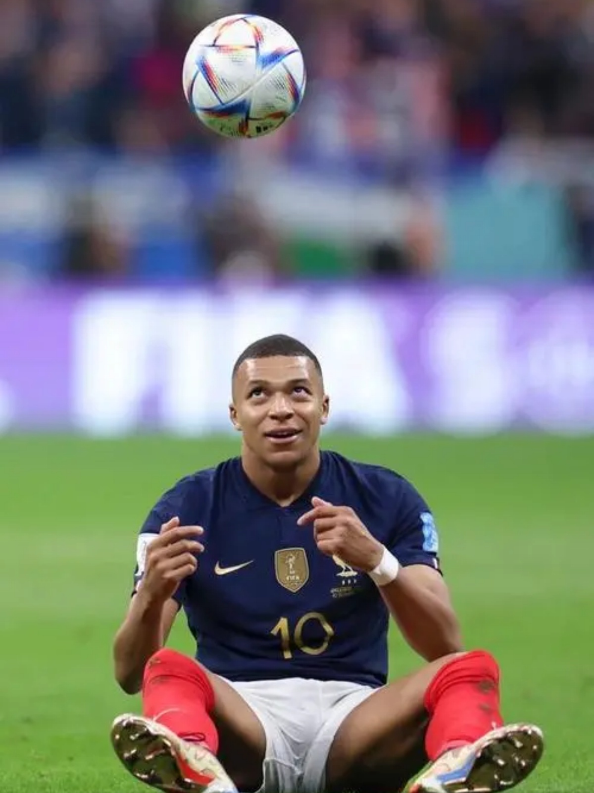 开云体育-巴西球员加盟皇马，球迷期待他的表现