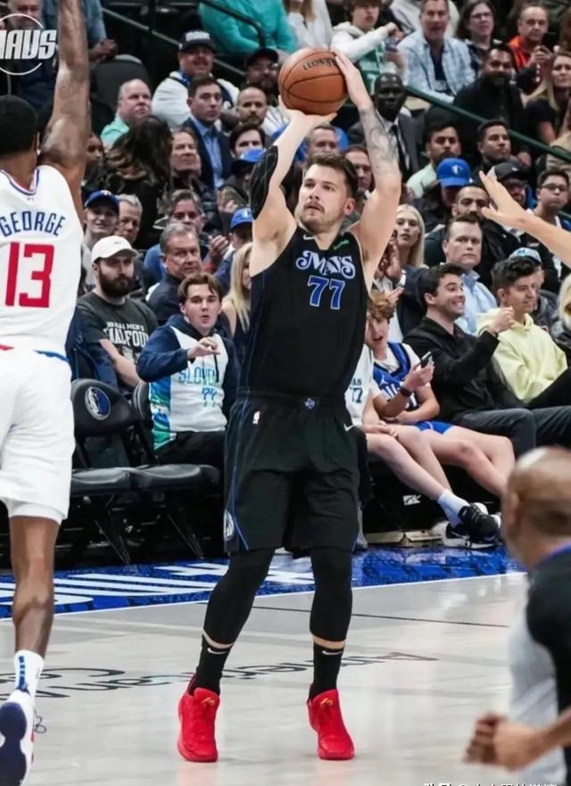 开云官方app入口-包含快船遭遇四连败,球队气势不振的词条