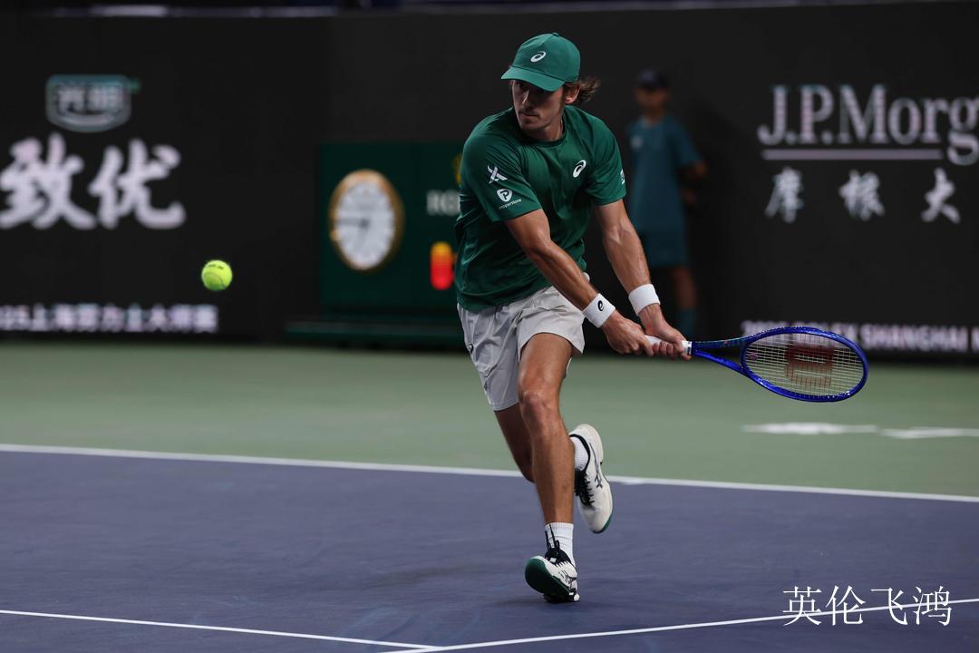 开云体育APP下载-包含戴维斯杯力克美网，梅德韦杰夫点燃赛场的词条