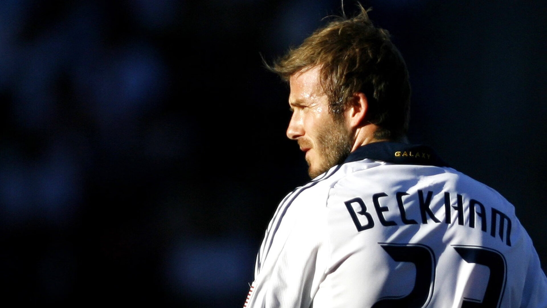 开云体育官方网站-当冰山遇火焰，新疆迎战马刺，克莱·汤普森这场最孤独复出为何感动世界？